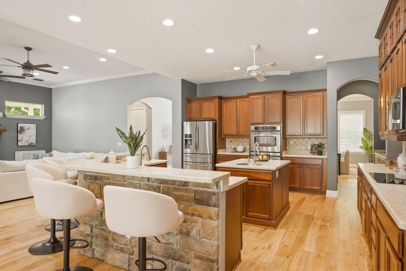 Image 12 of 57 For 6615 Ridge Top Drive