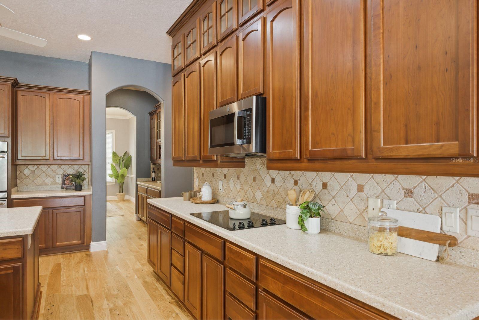 Image 13 of 57 For 6615 Ridge Top Drive