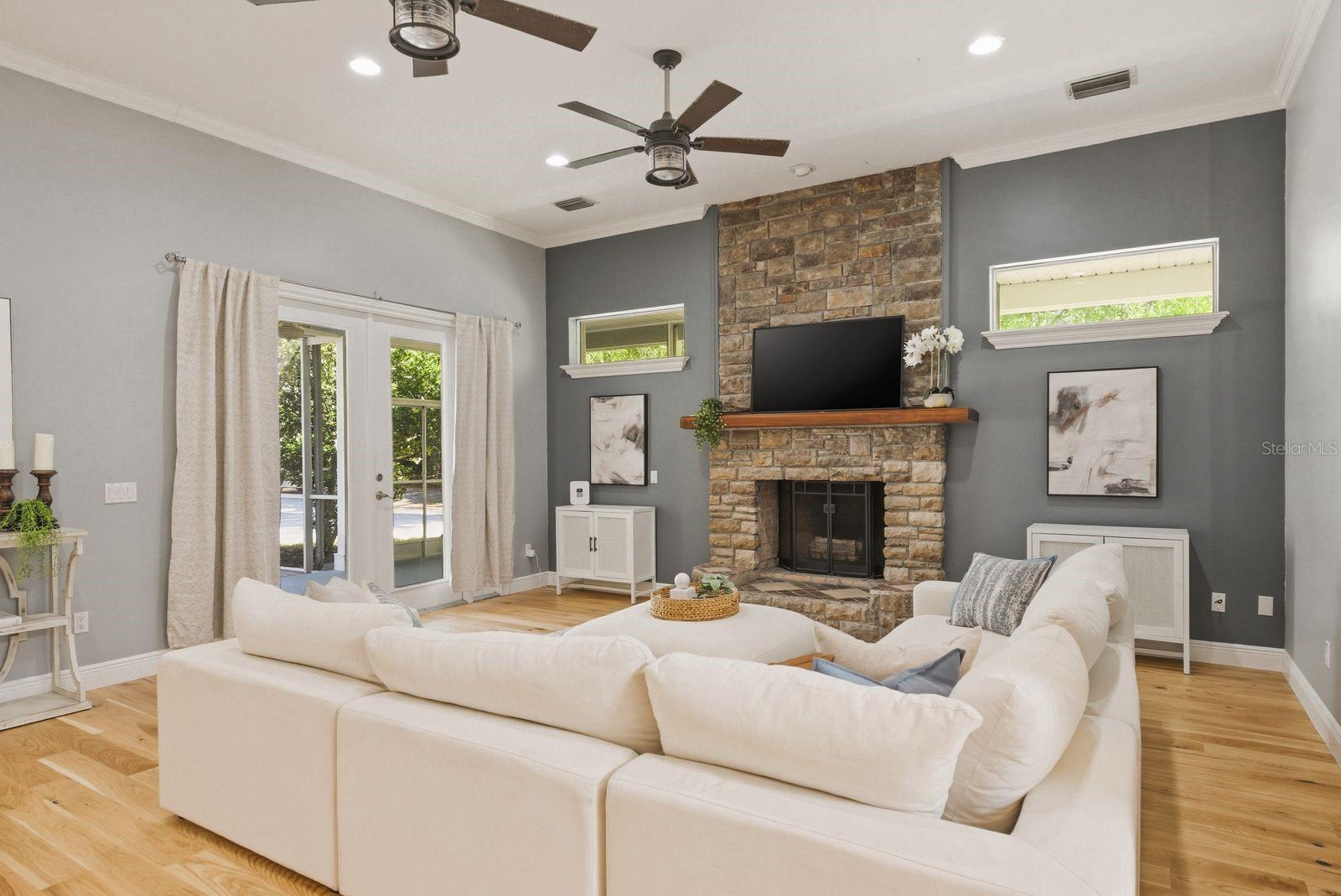 Image 7 of 57 For 6615 Ridge Top Drive