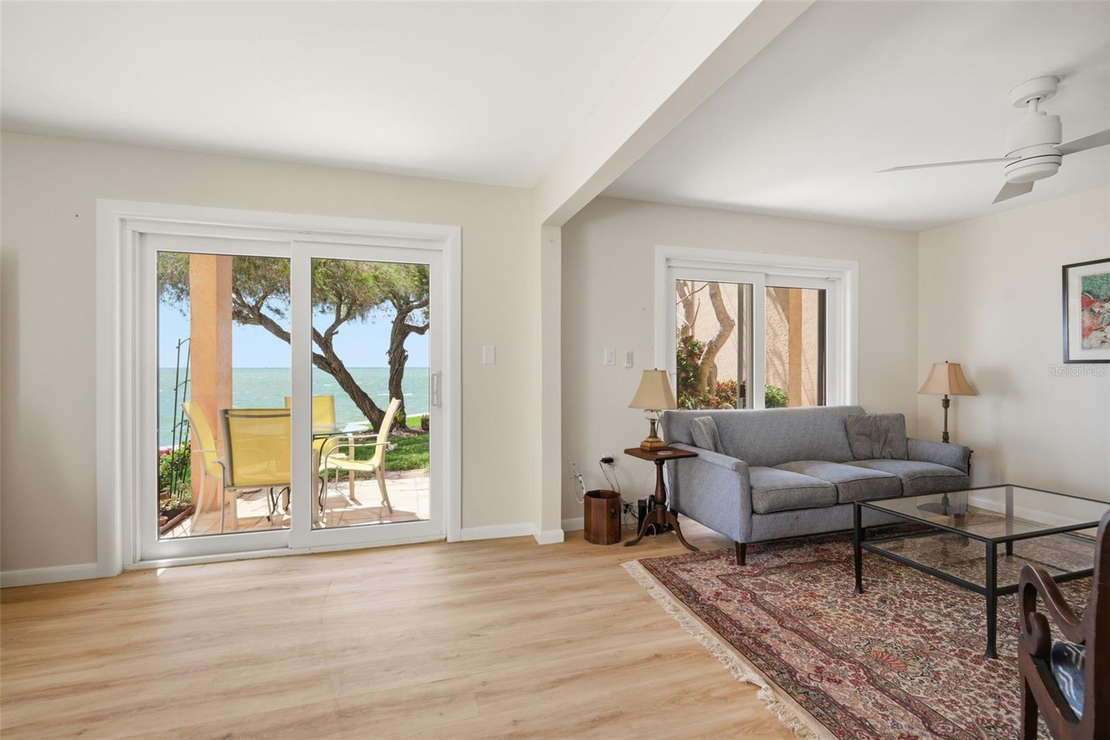 Image 22 of 63 For 7400 Sunshine Skyway Lane S 121