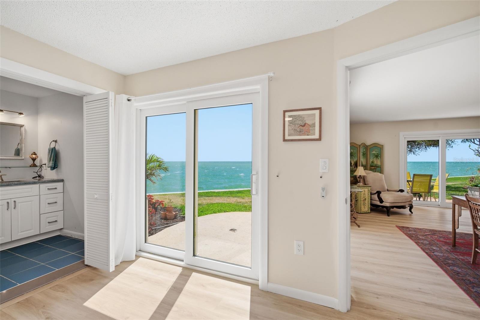 Image 31 of 63 For 7400 Sunshine Skyway Lane S 121