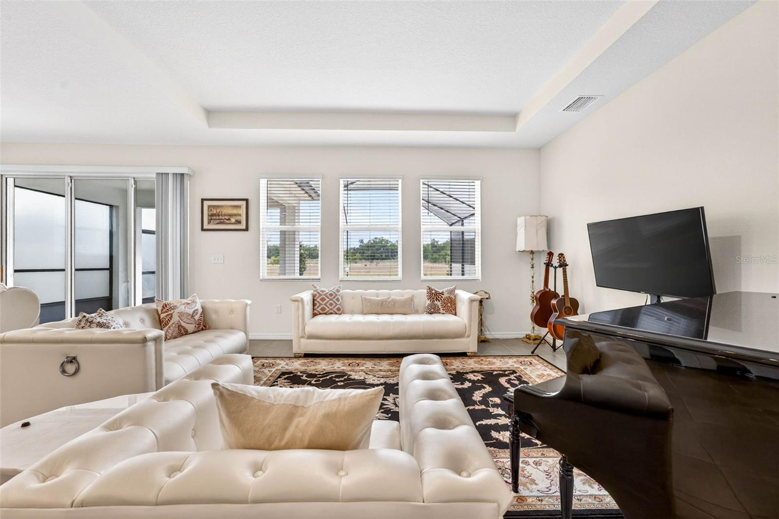 Image 30 of 64 For 16946 Oval Rum Drive