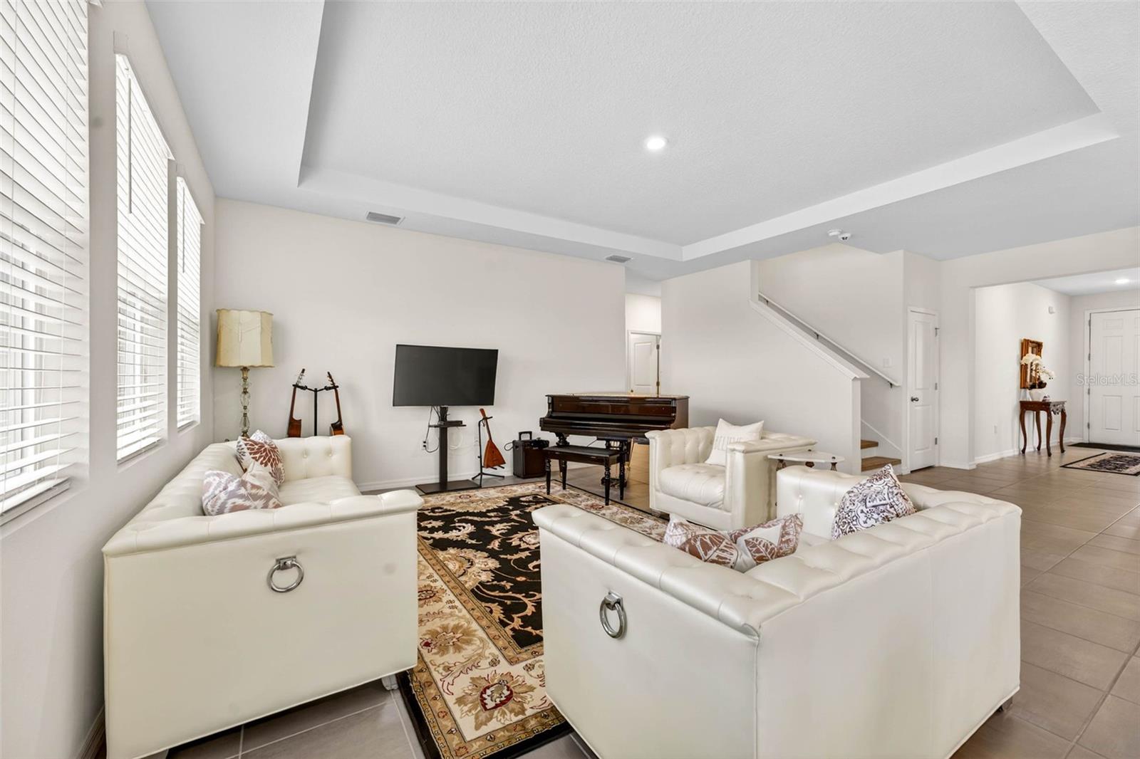 Image 31 of 64 For 16946 Oval Rum Drive