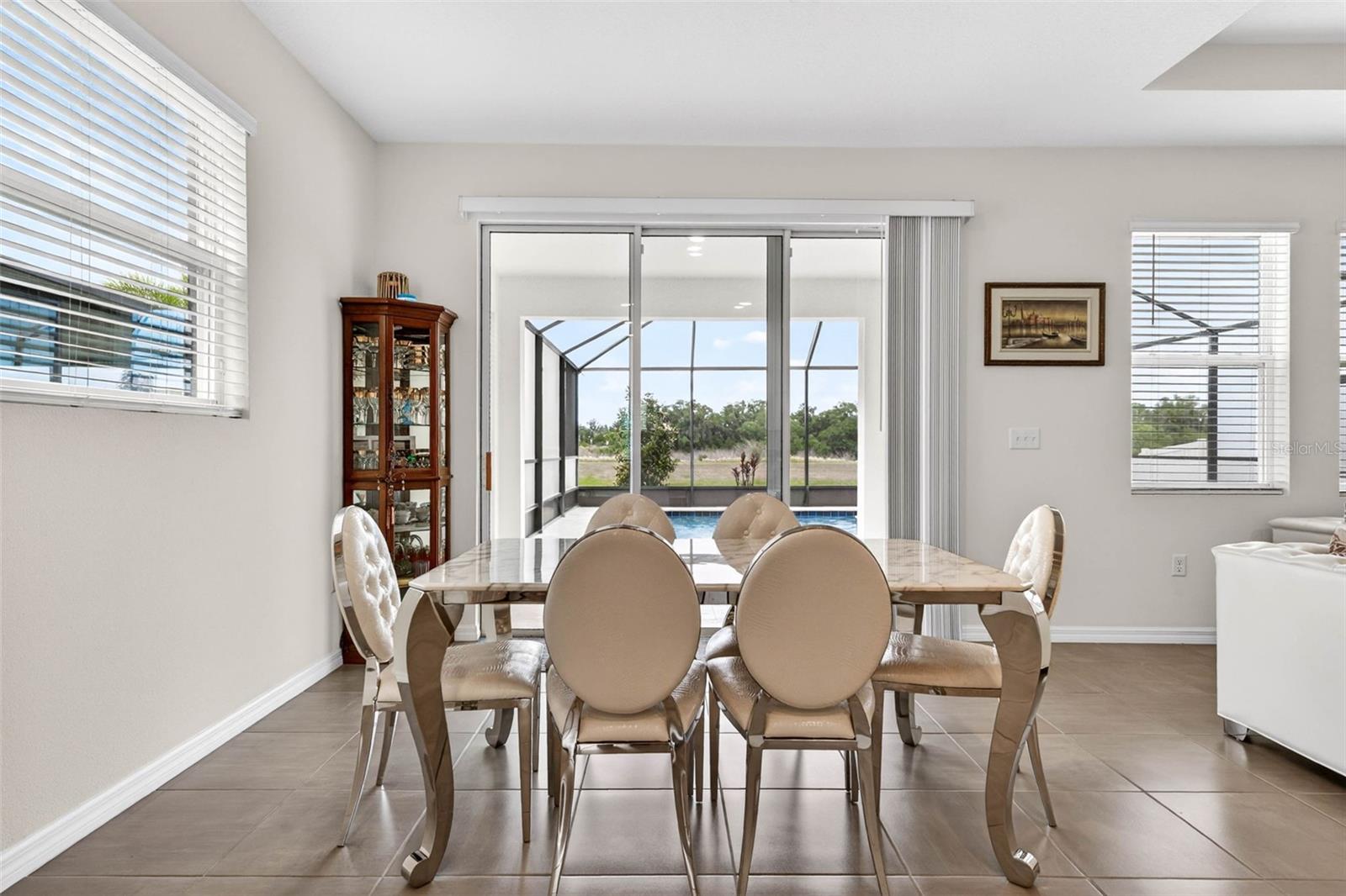 Image 5 of 64 For 16946 Oval Rum Drive