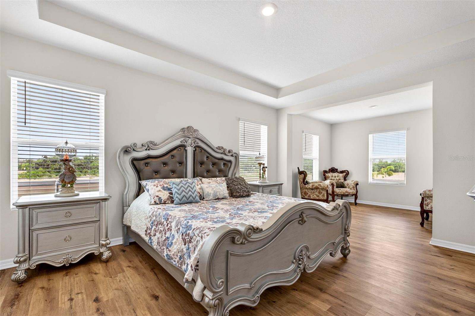 Image 9 of 64 For 16946 Oval Rum Drive