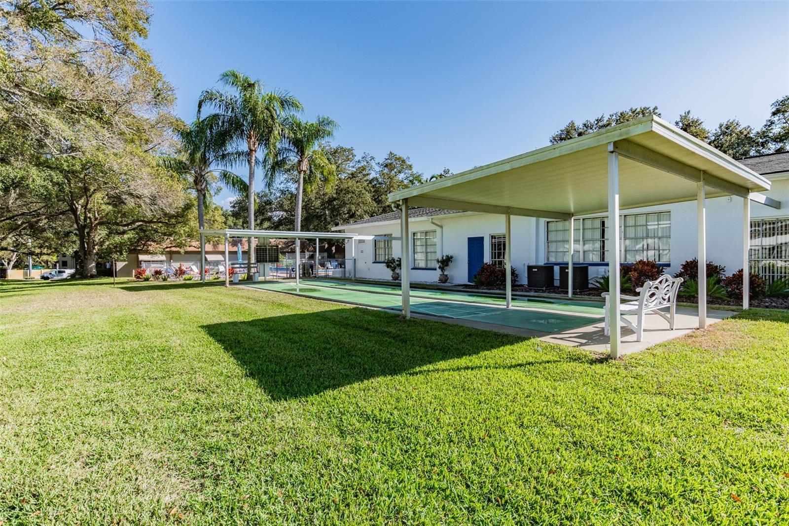 Image 34 of 35 For 200 Glennes Lane 112