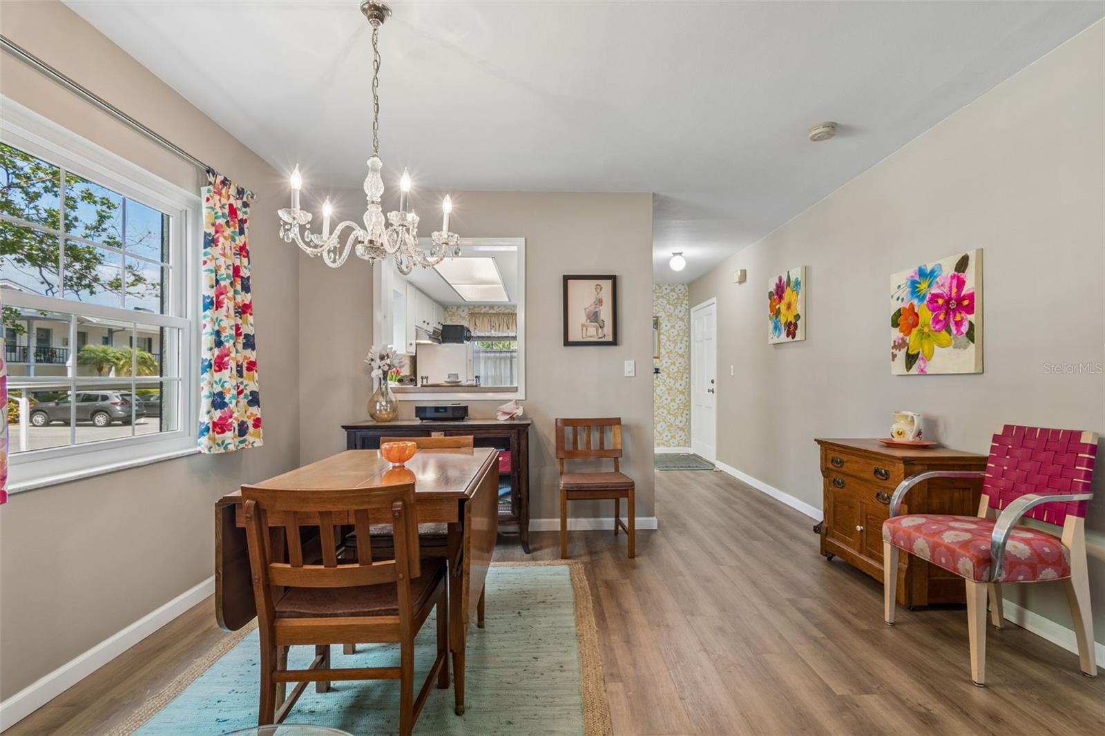 Image 8 of 35 For 200 Glennes Lane 112