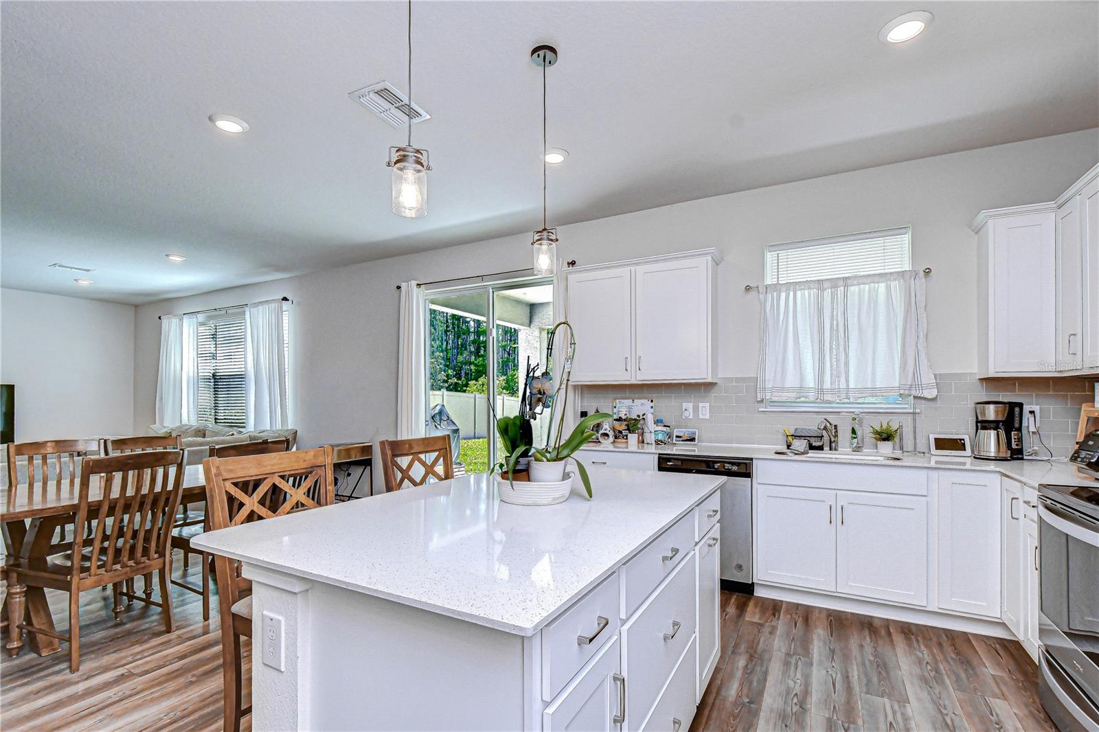 Image 18 of 54 For 20978 Monza Loop