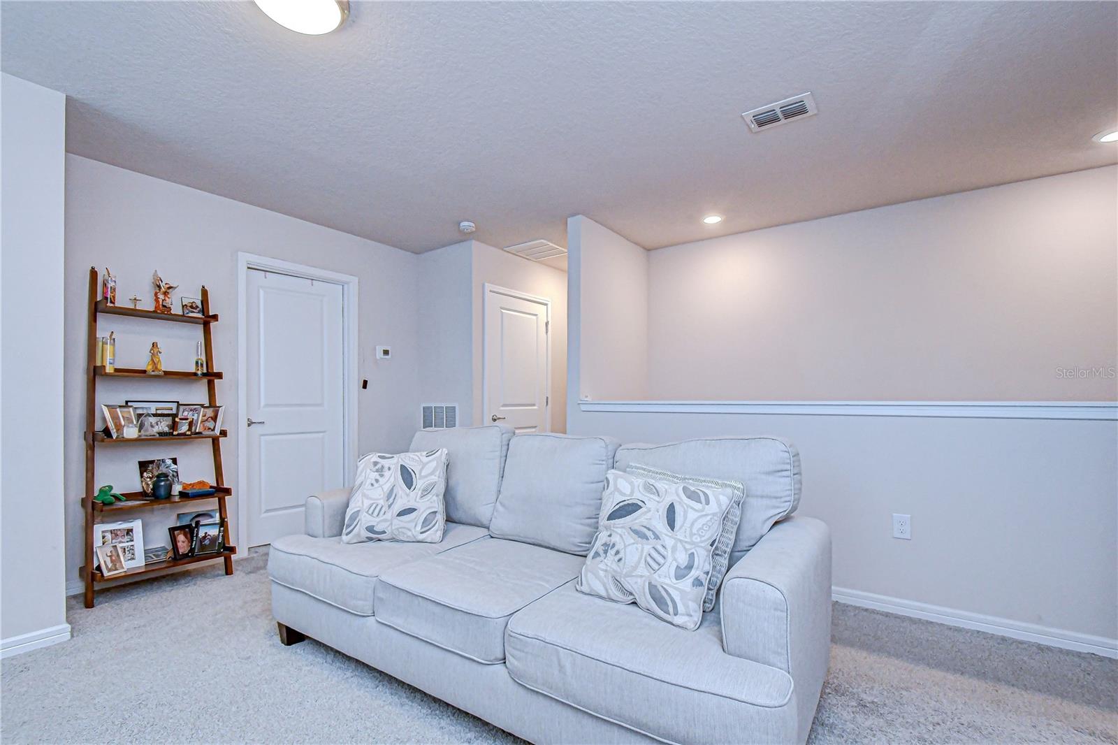 Image 23 of 54 For 20978 Monza Loop