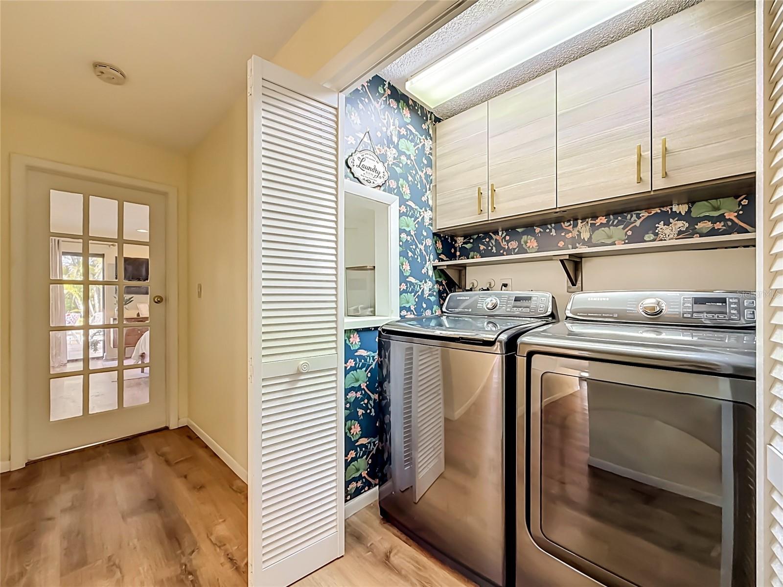 Image 42 of 90 For 2162 Vina Del Mar Boulevard