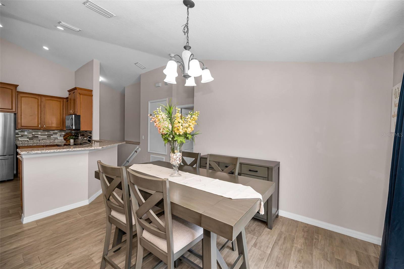 Image 13 of 48 For 8527 Shallow Creek Court