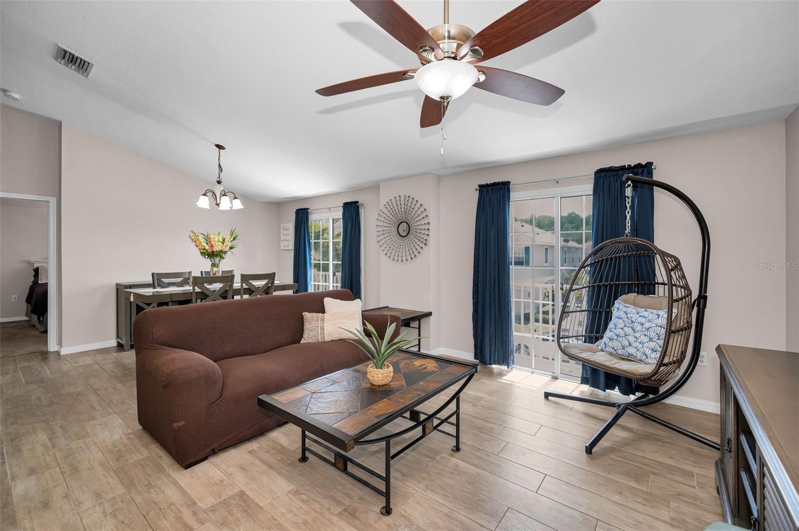 Image 16 of 48 For 8527 Shallow Creek Court