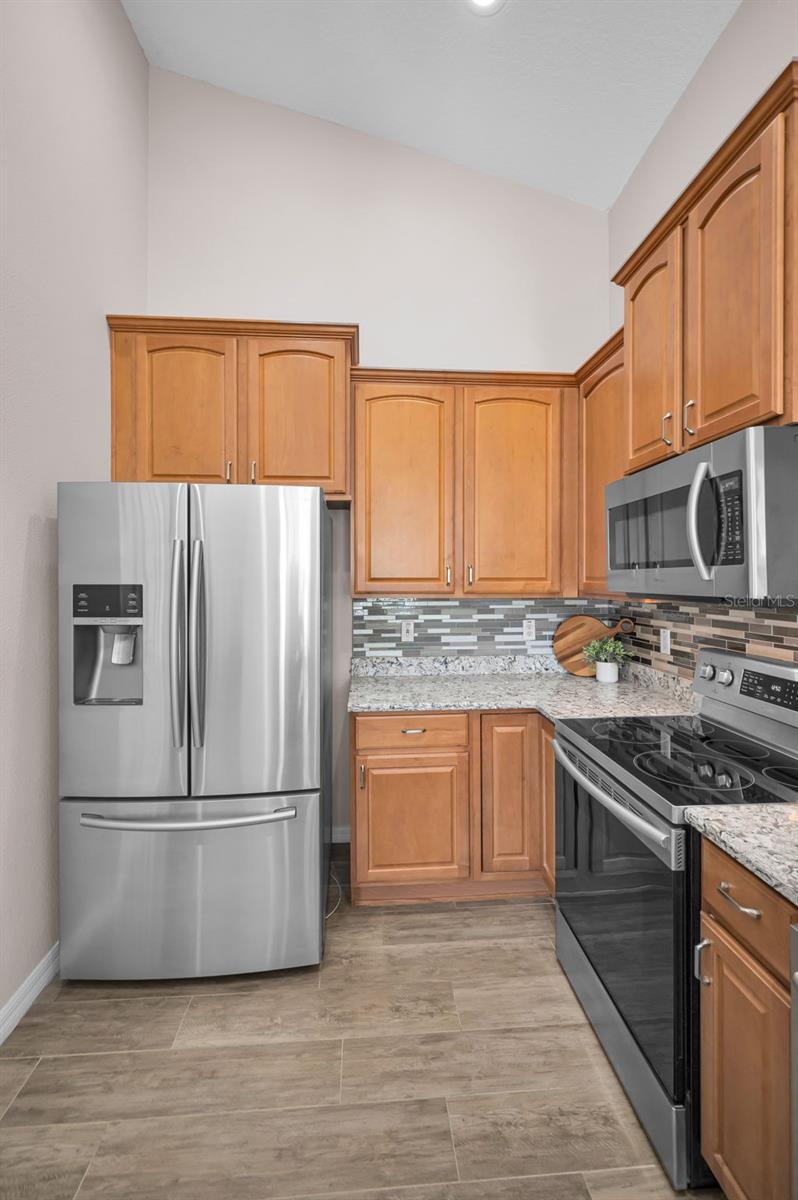 Image 21 of 48 For 8527 Shallow Creek Court