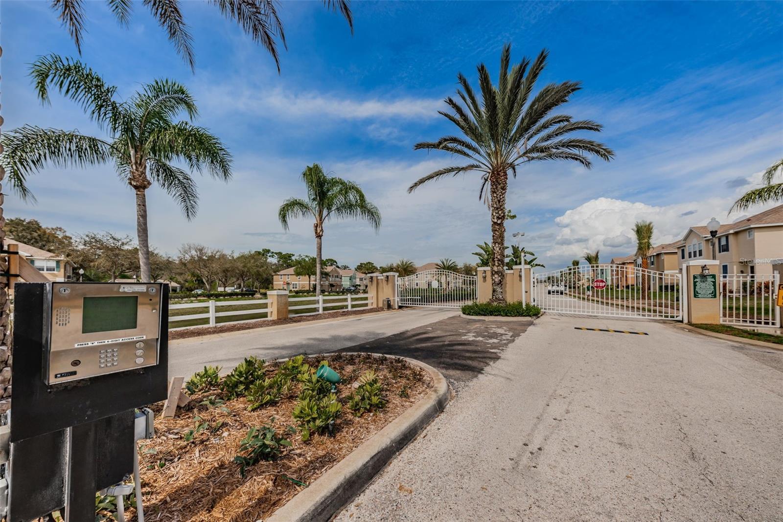 Image 40 of 48 For 8527 Shallow Creek Court