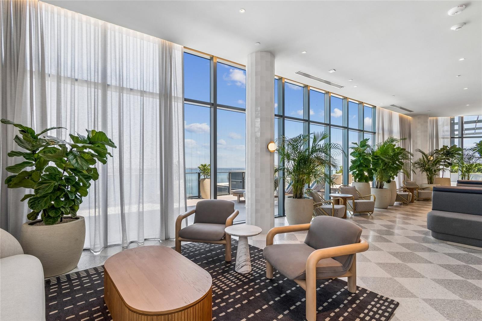 Image 49 of 96 For 3015 Ysabella Avenue 1102