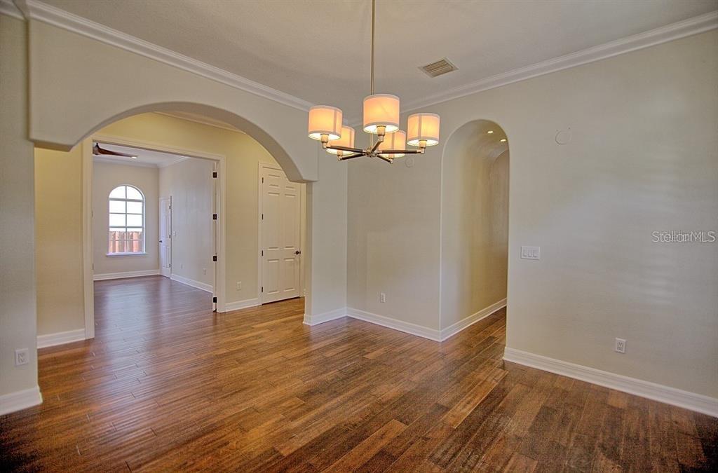 Image 4 of 22 For 5908 Switzer Avenue