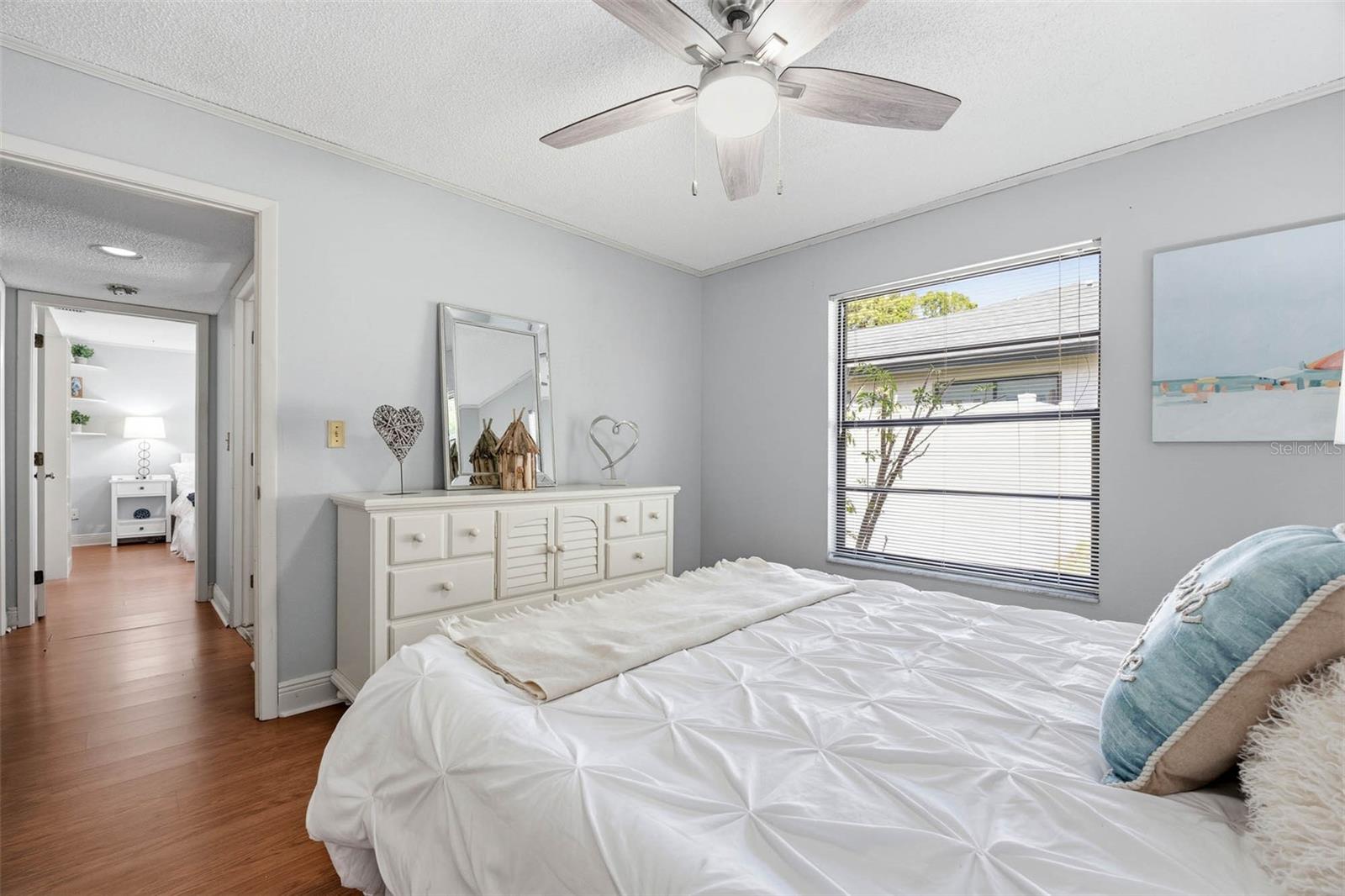 Image 20 of 52 For 2952 Hadleigh Ct