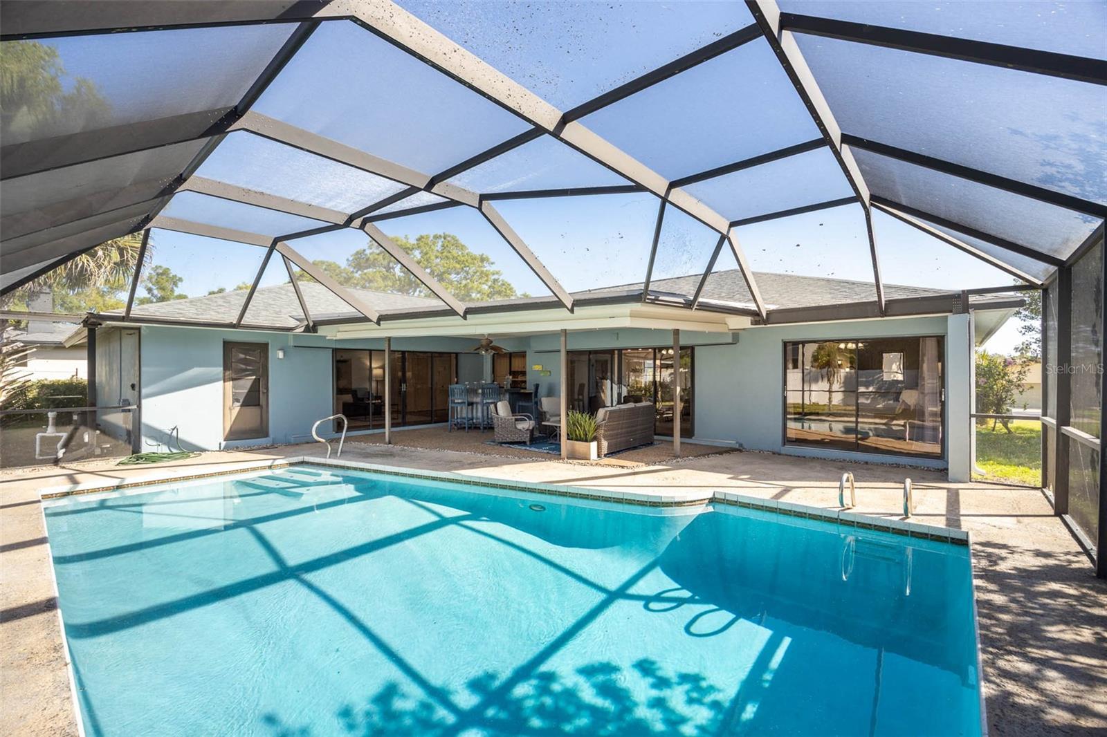 Image 29 of 52 For 2952 Hadleigh Ct