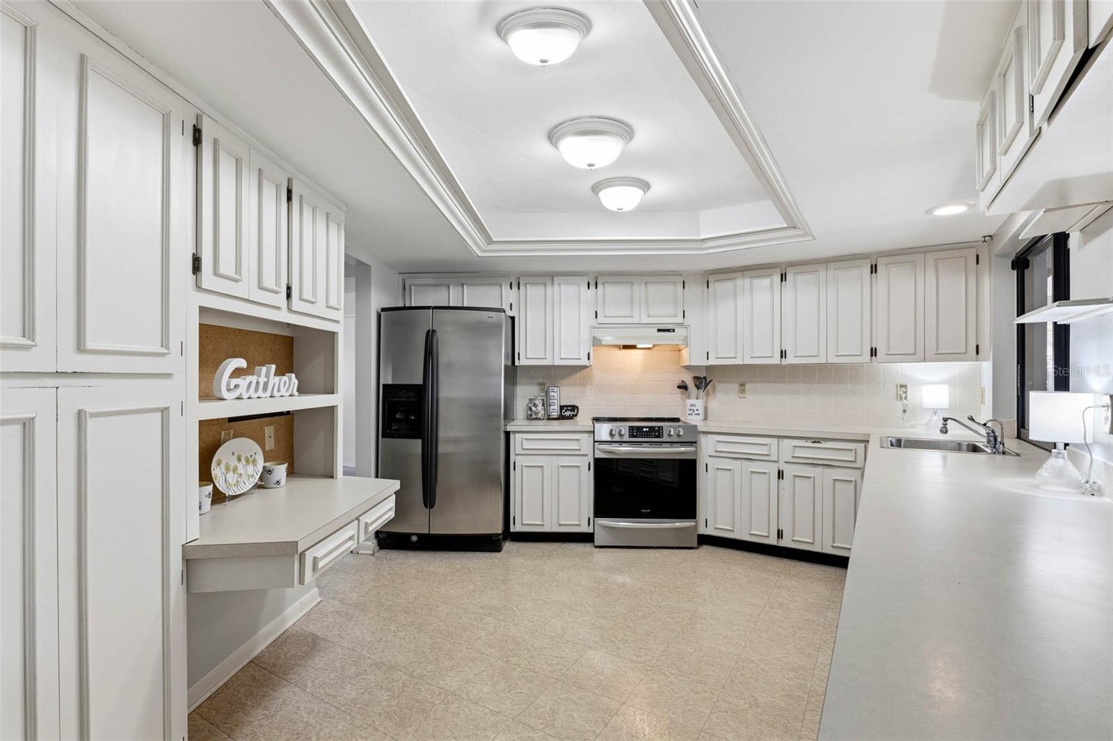 Image 39 of 52 For 2952 Hadleigh Ct