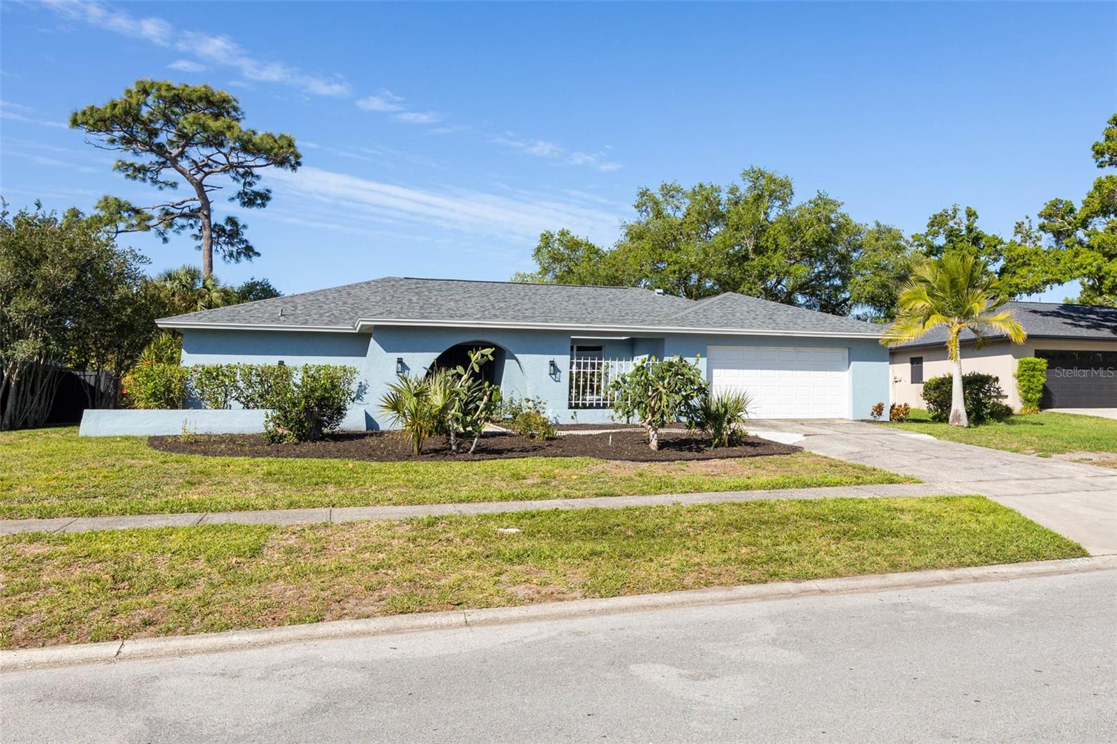 Image 41 of 52 For 2952 Hadleigh Ct