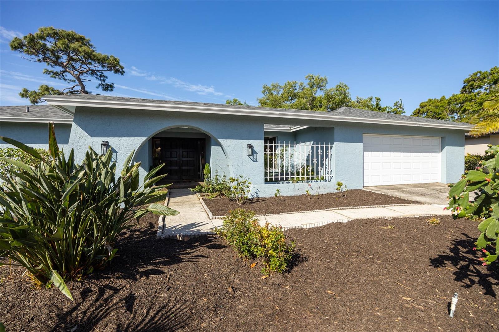 Image 42 of 52 For 2952 Hadleigh Ct