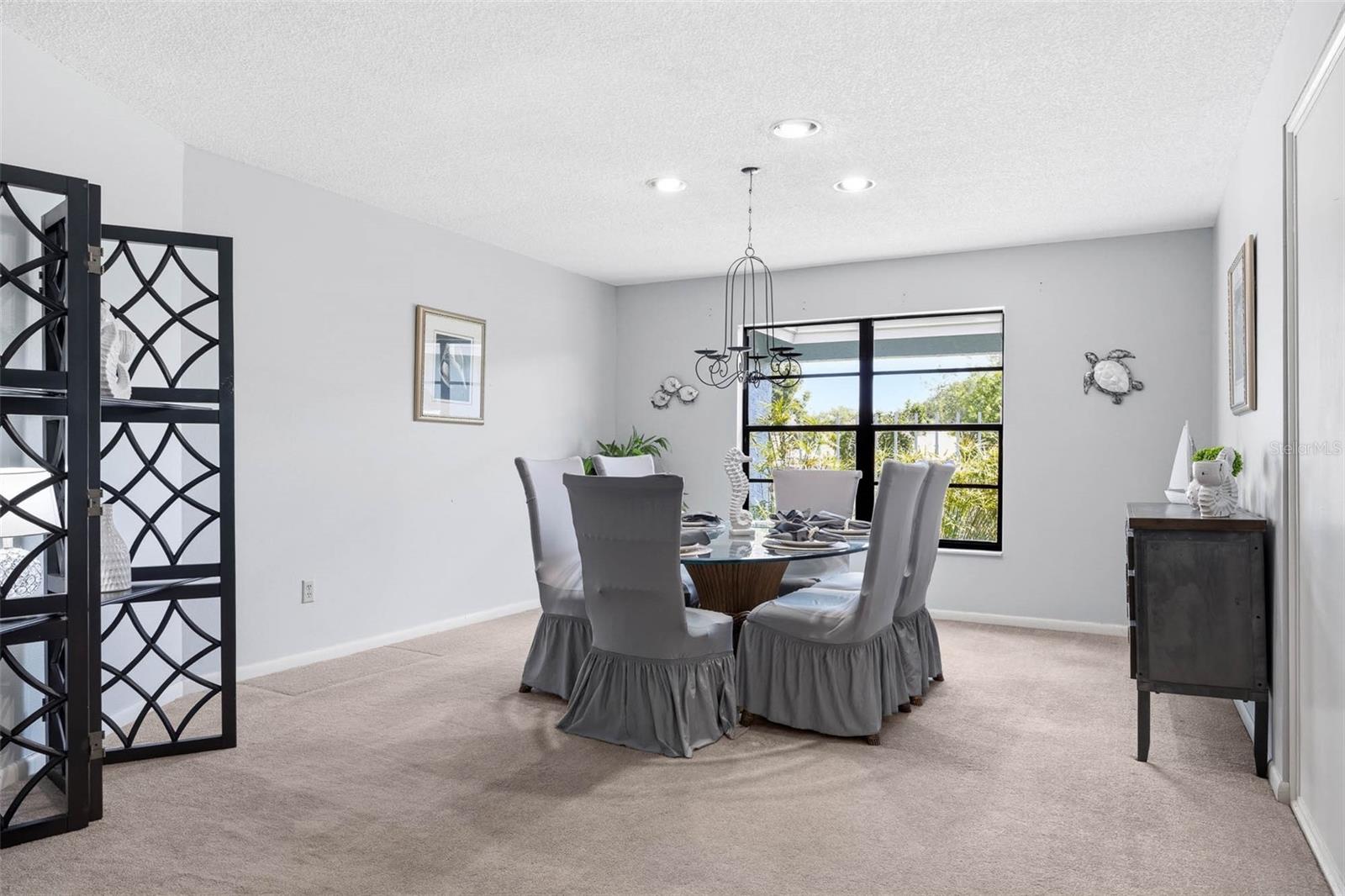 Image 6 of 52 For 2952 Hadleigh Ct