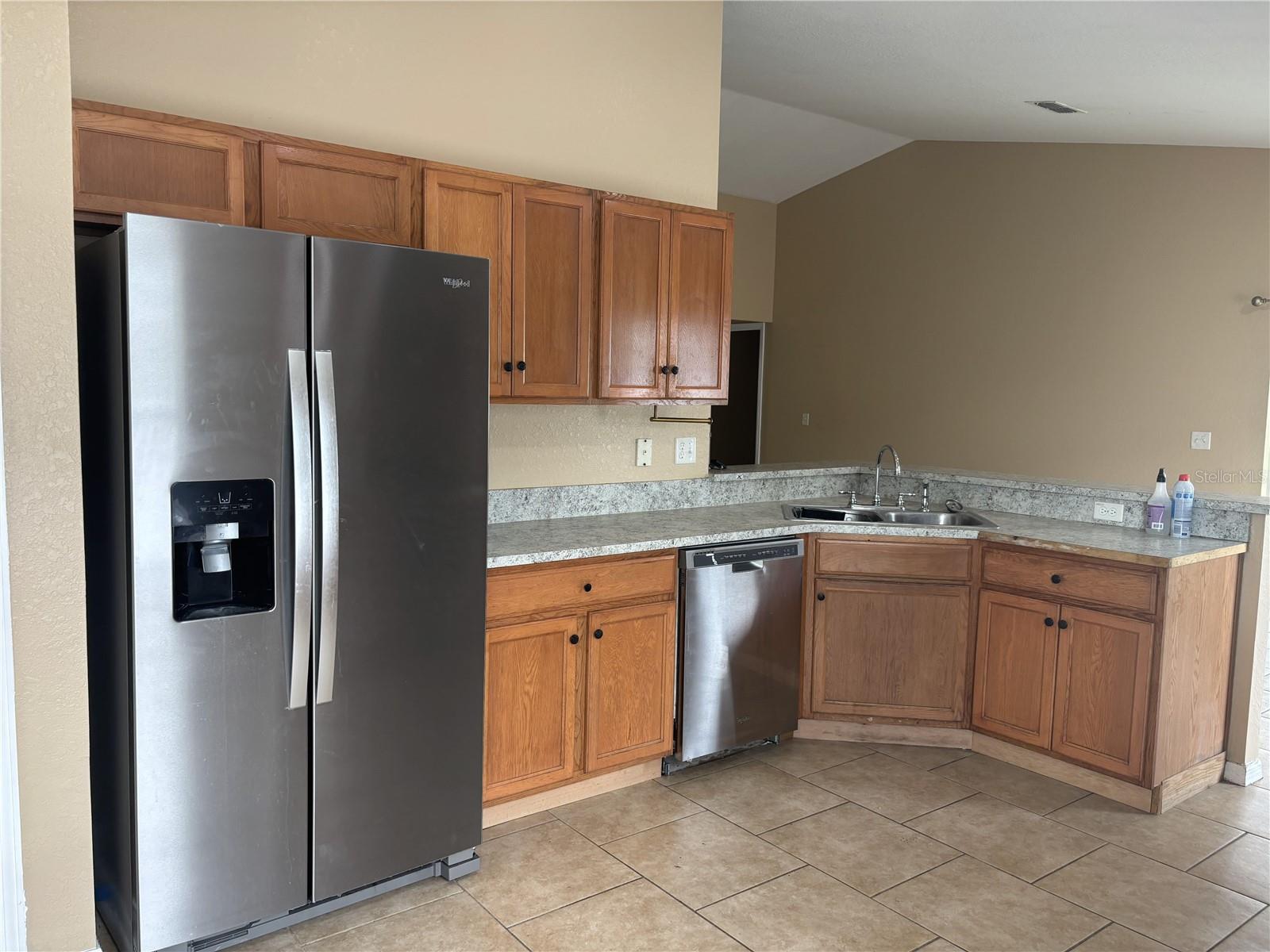 Image 4 of 6 For 36035 Laguna Hills Circle