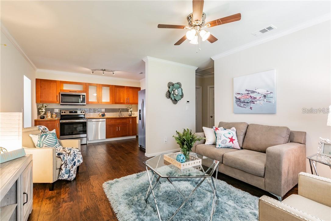 Image 7 of 27 For 5418 11th Avenue S