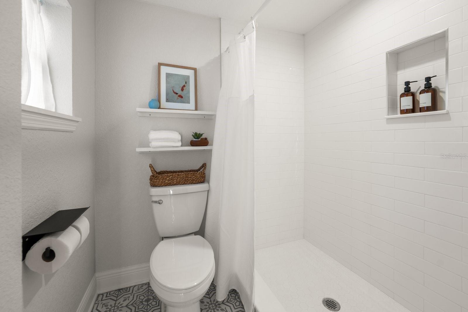 Image 13 of 34 For 1246 Idlewild Drive