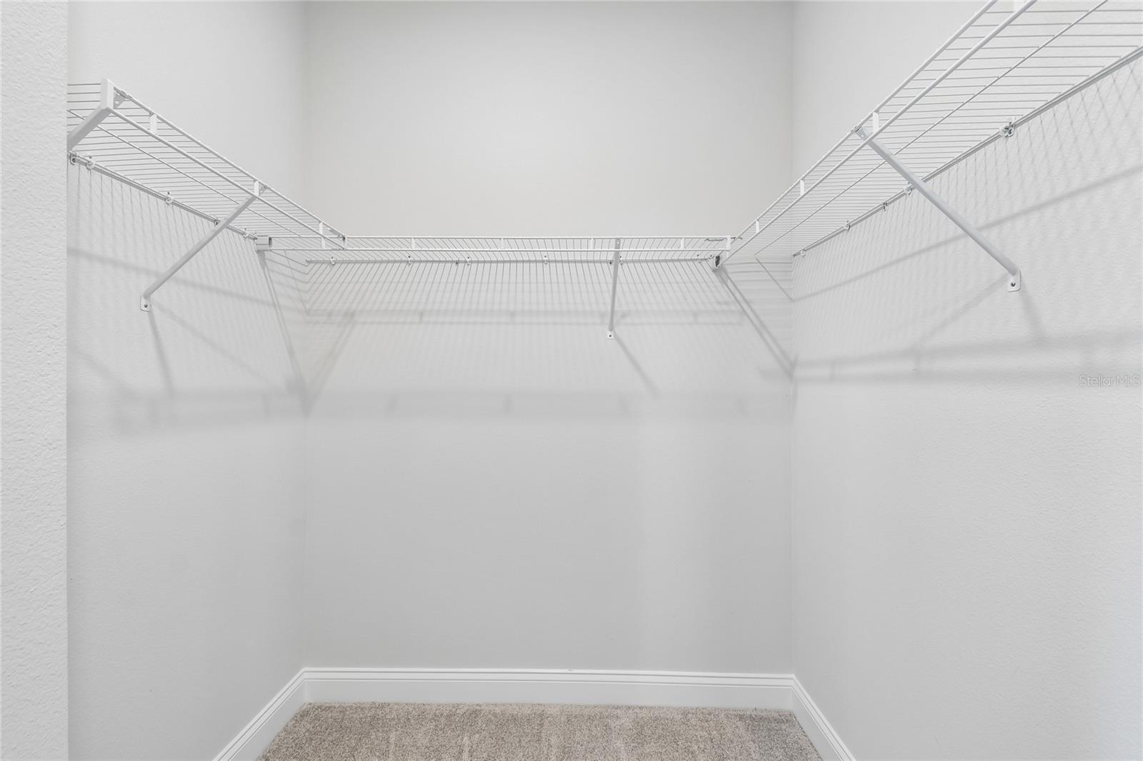 Image 25 of 42 For 5693 Leaflet Trail