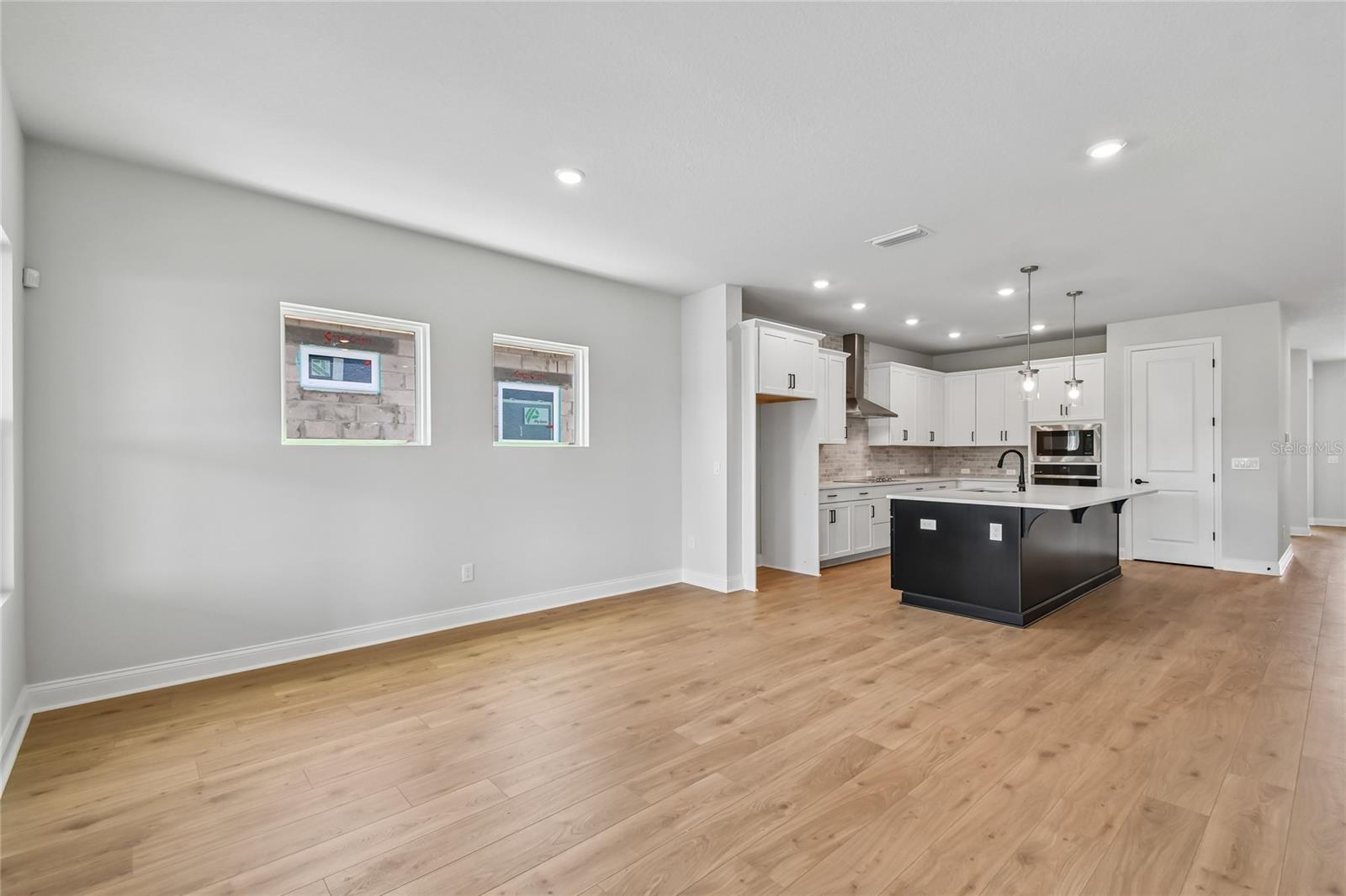 Image 9 of 42 For 5693 Leaflet Trail