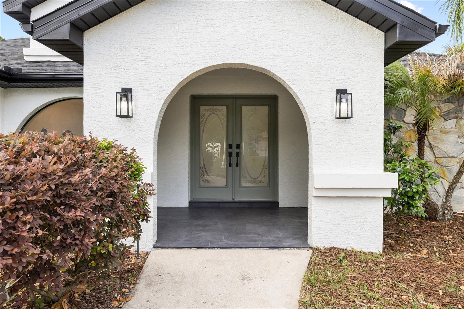 Image 3 of 51 For 13269 Don Loop