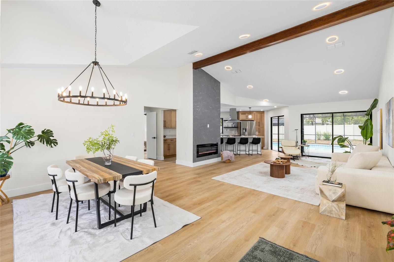 Image 4 of 51 For 13269 Don Loop