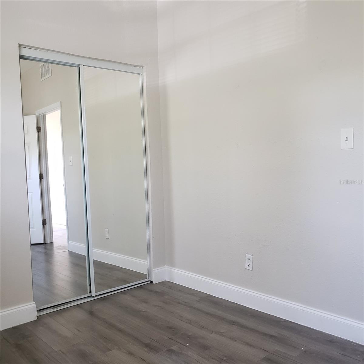 Image 11 of 20 For 2403 Durham Street 1