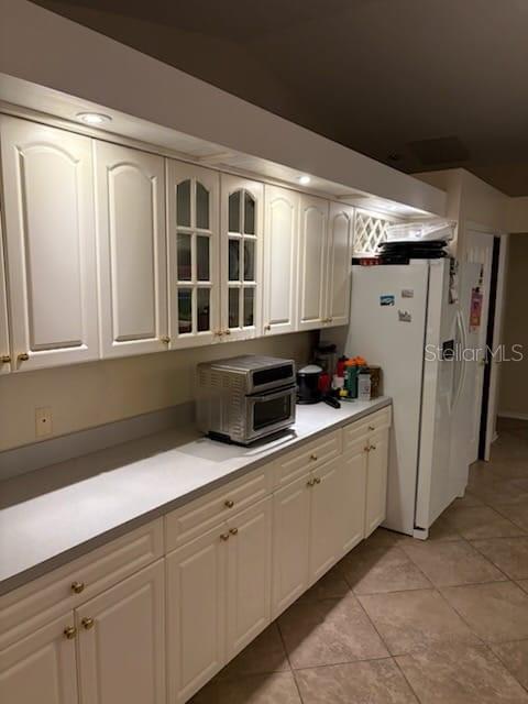 Image 11 of 15 For 706 Canterbury Circle