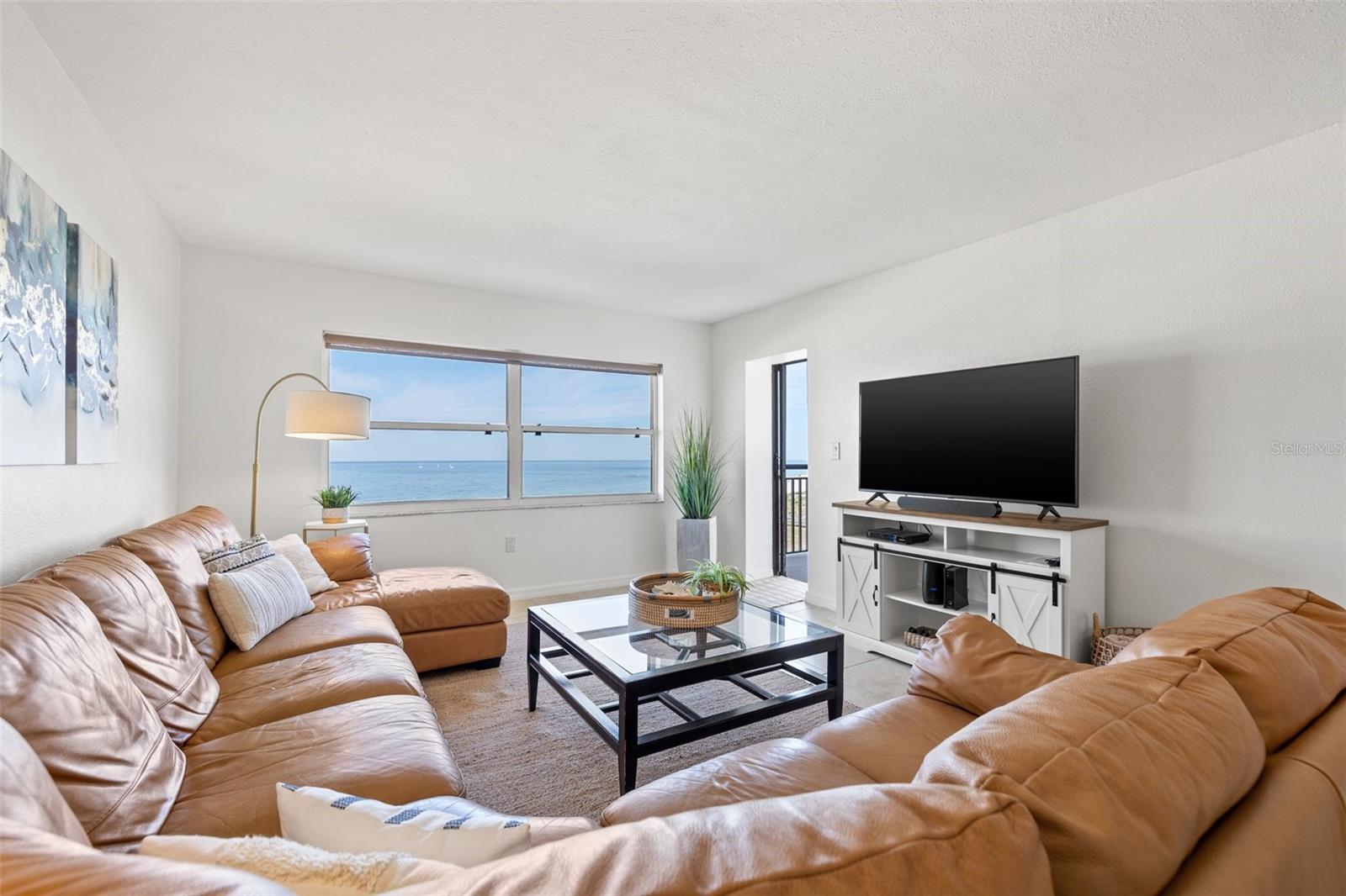 Image 3 of 25 For 1270 Gulf Boulevard 1007
