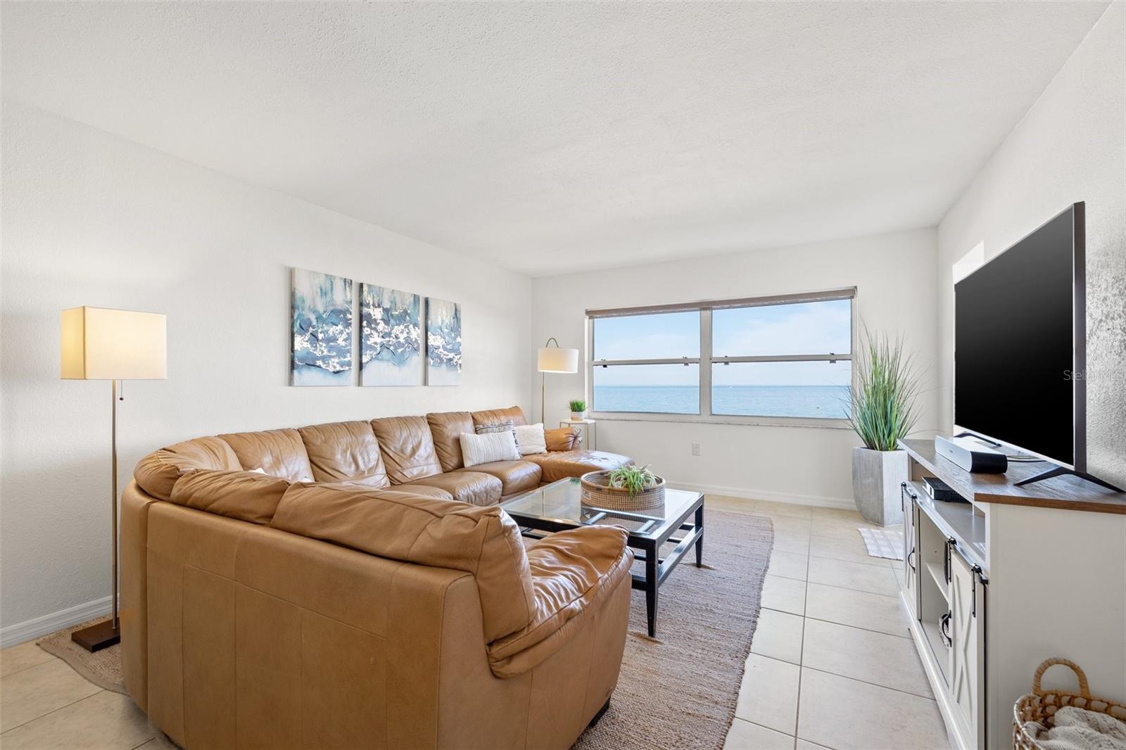 Image 4 of 25 For 1270 Gulf Boulevard 1007