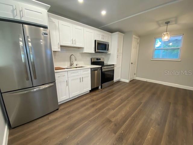 Image 2 of 14 For 4665 Yarmouth Avenue S