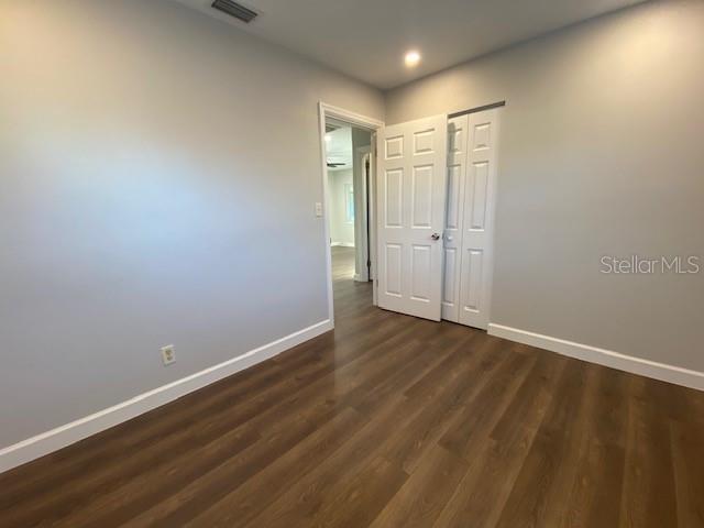 Image 9 of 14 For 4665 Yarmouth Avenue S