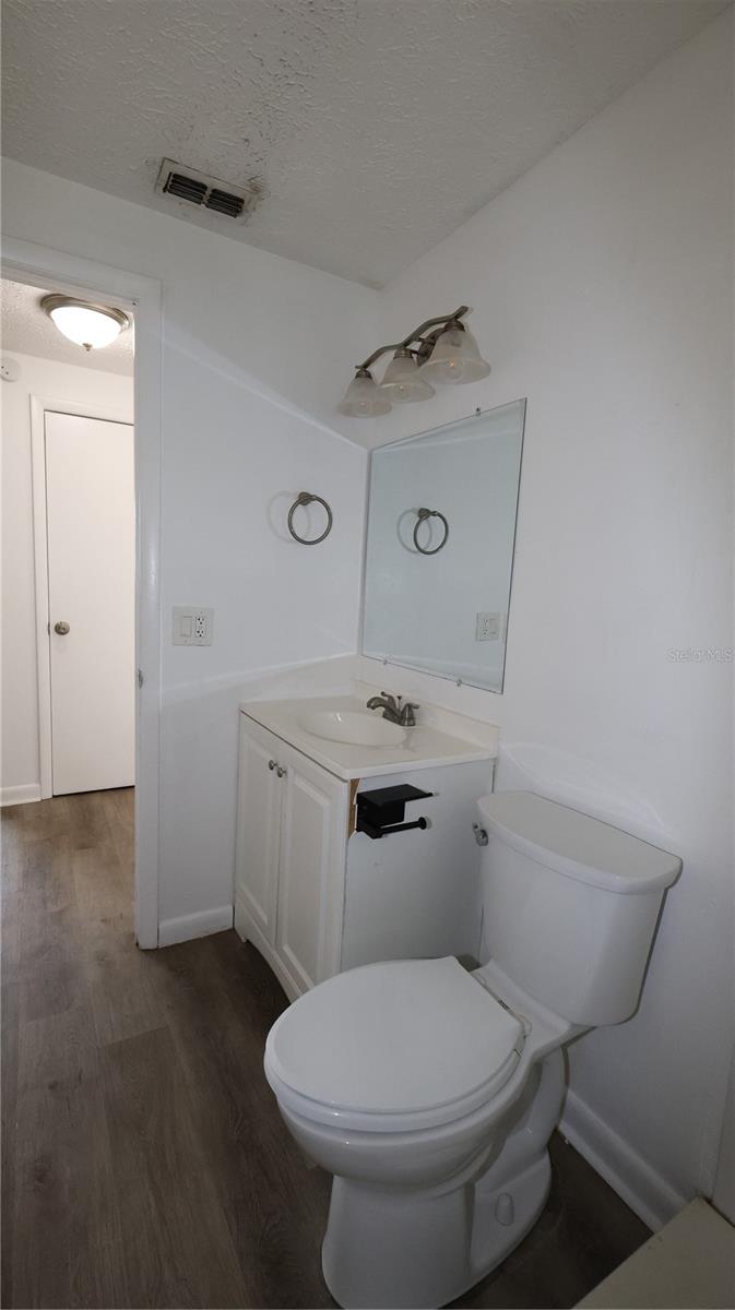 Image 8 of 14 For 4300 Las Vegas Drive