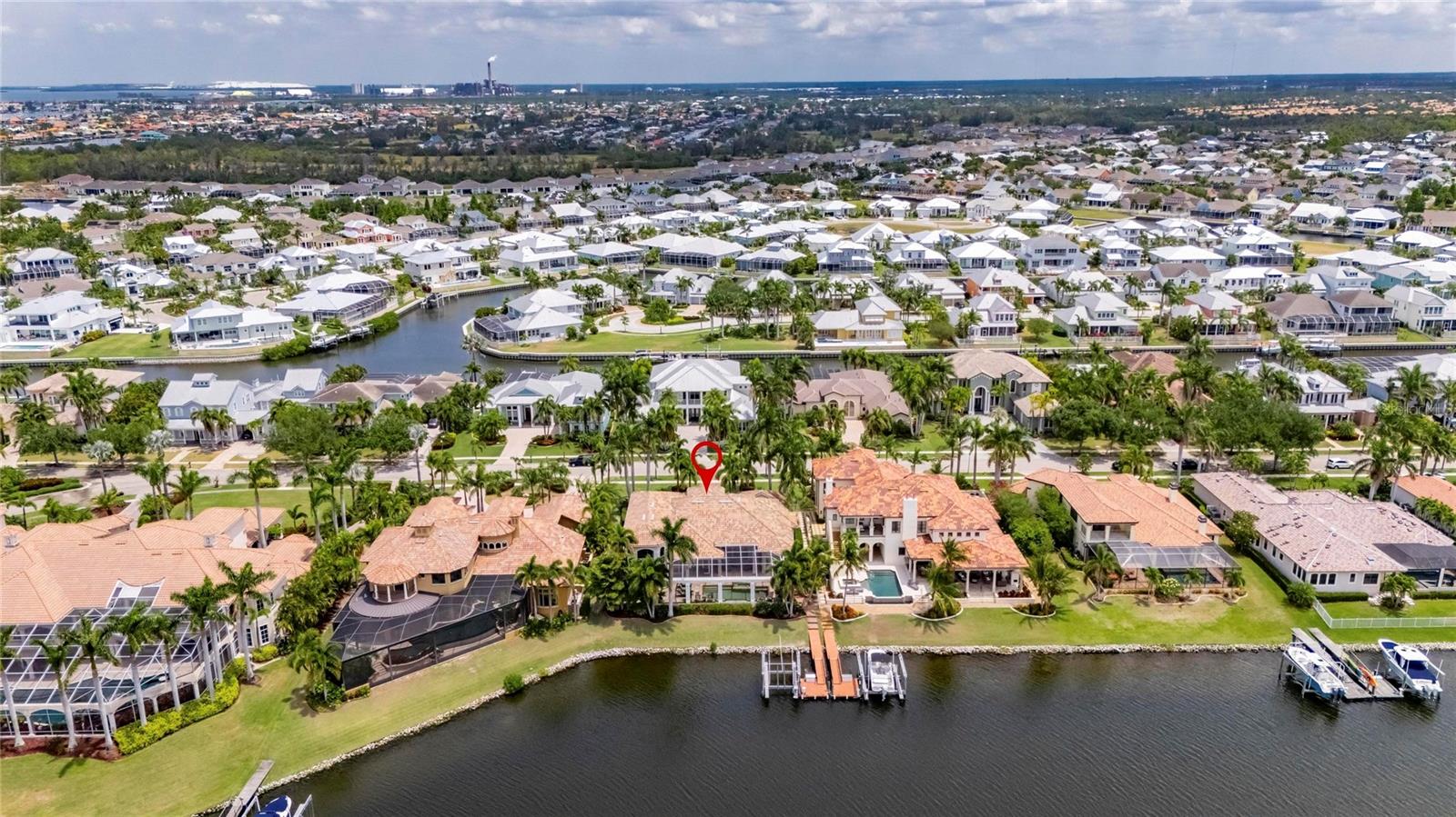 Listing photo id 98 for 624 Balibay Road