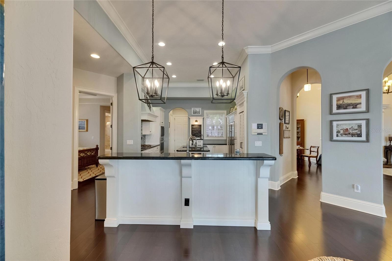 Listing photo id 16 for 624 Balibay Road