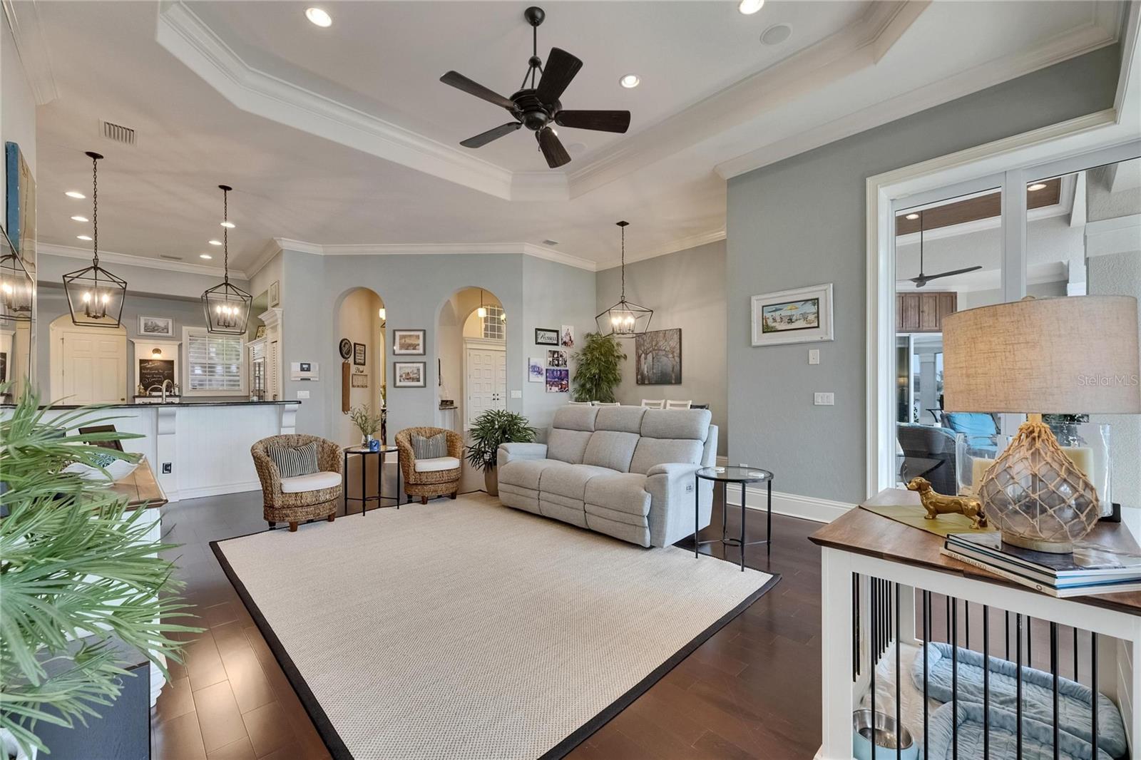 Listing photo id 28 for 624 Balibay Road