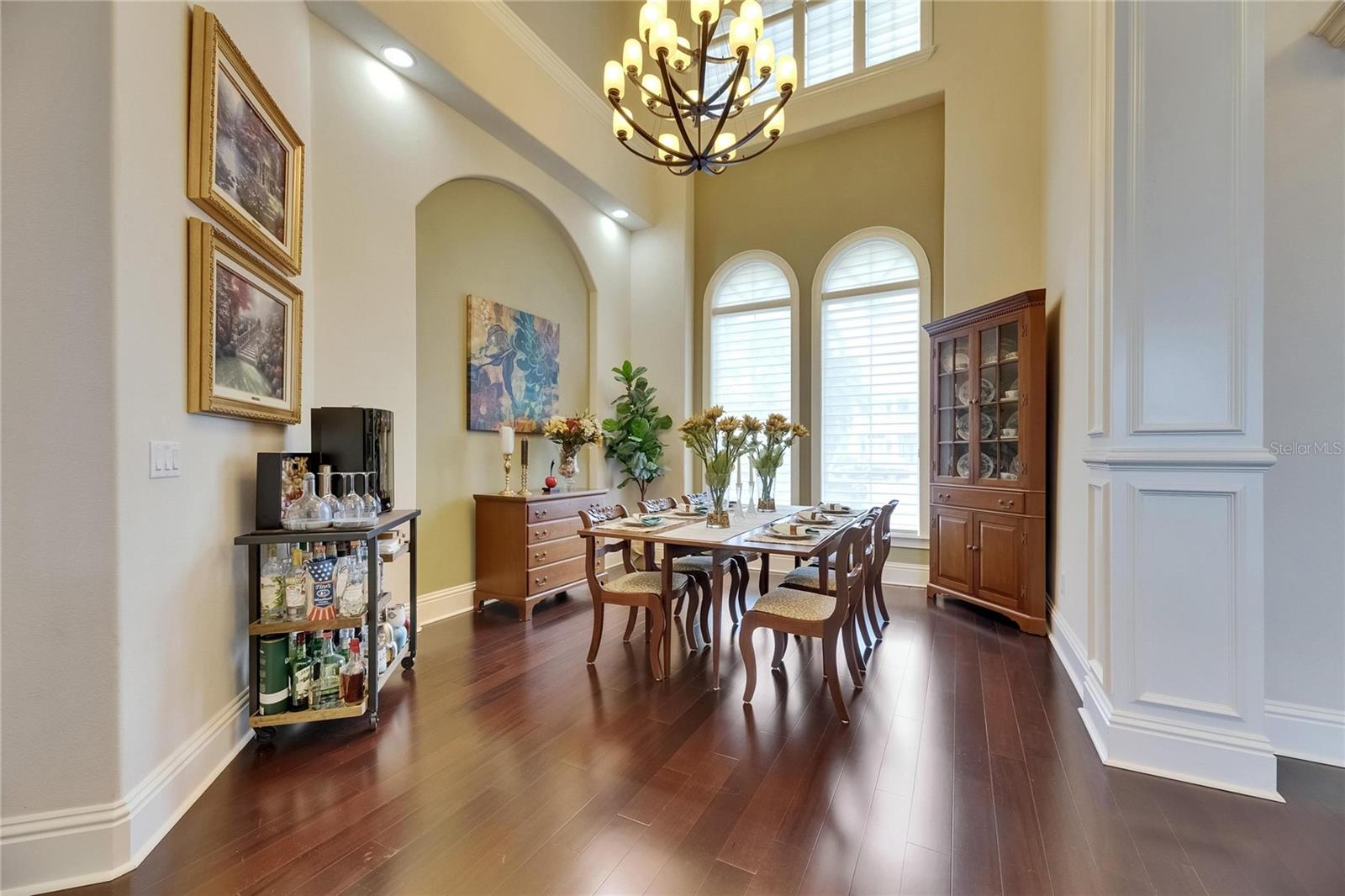 Listing photo id 38 for 624 Balibay Road