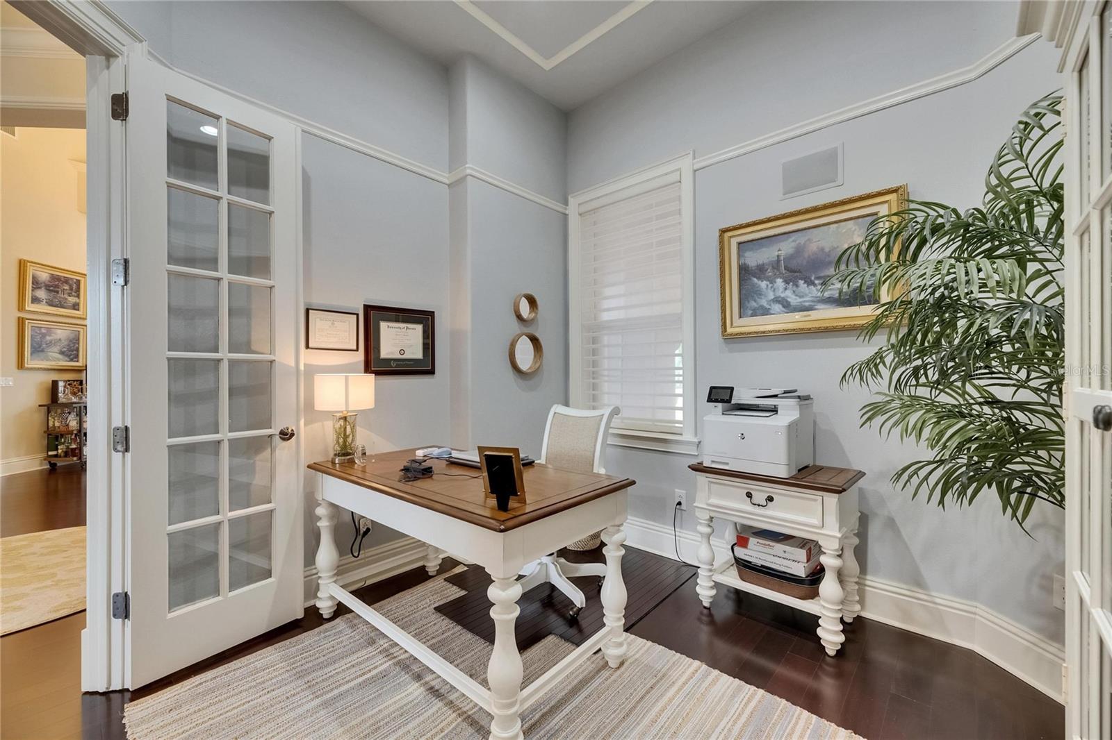 Listing photo id 41 for 624 Balibay Road