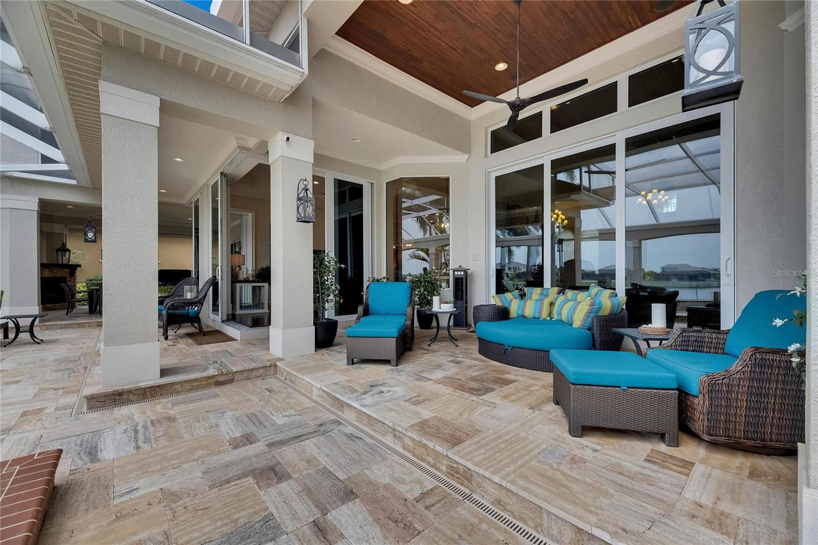 Listing photo id 79 for 624 Balibay Road