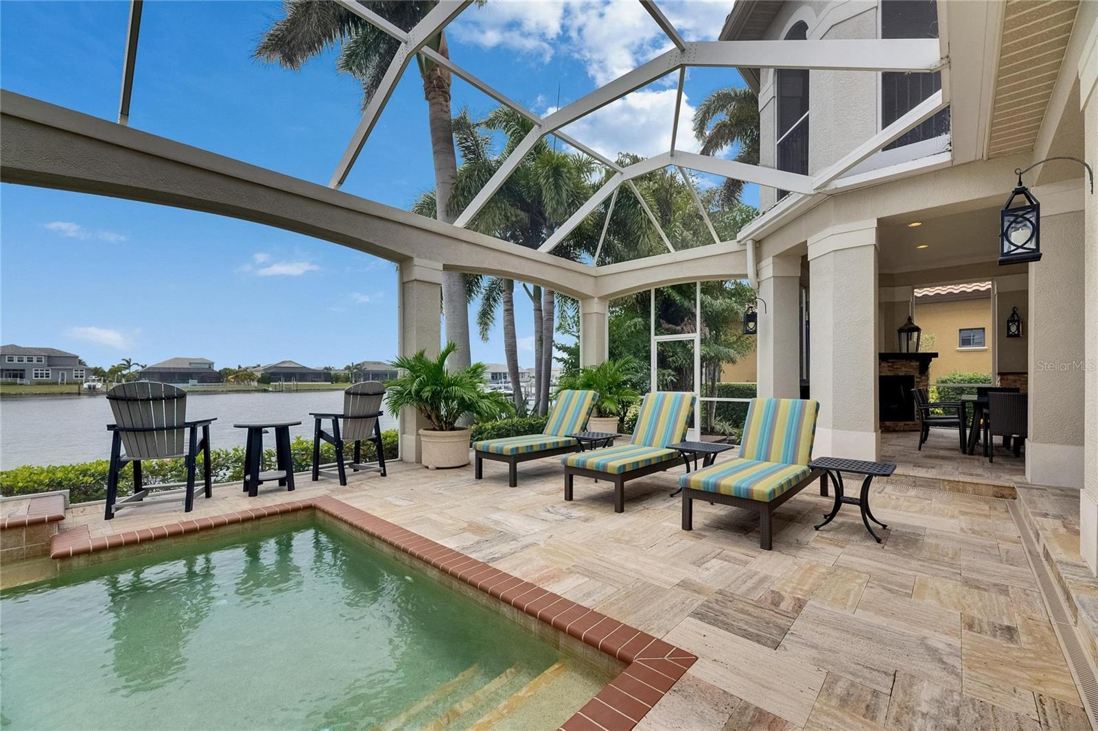 Listing photo id 84 for 624 Balibay Road