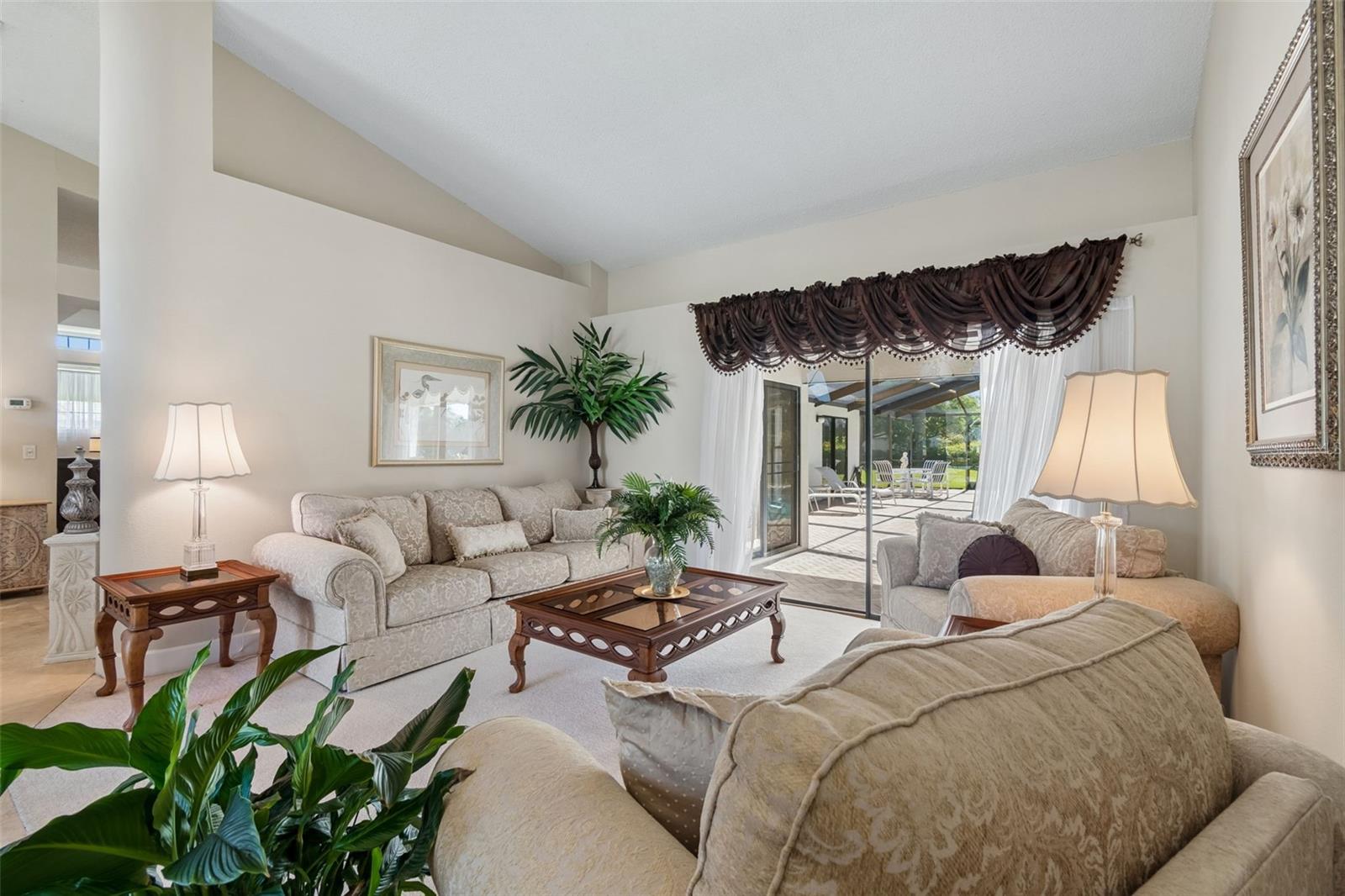 Image 15 of 74 For 13501 Glaze Brook Drive