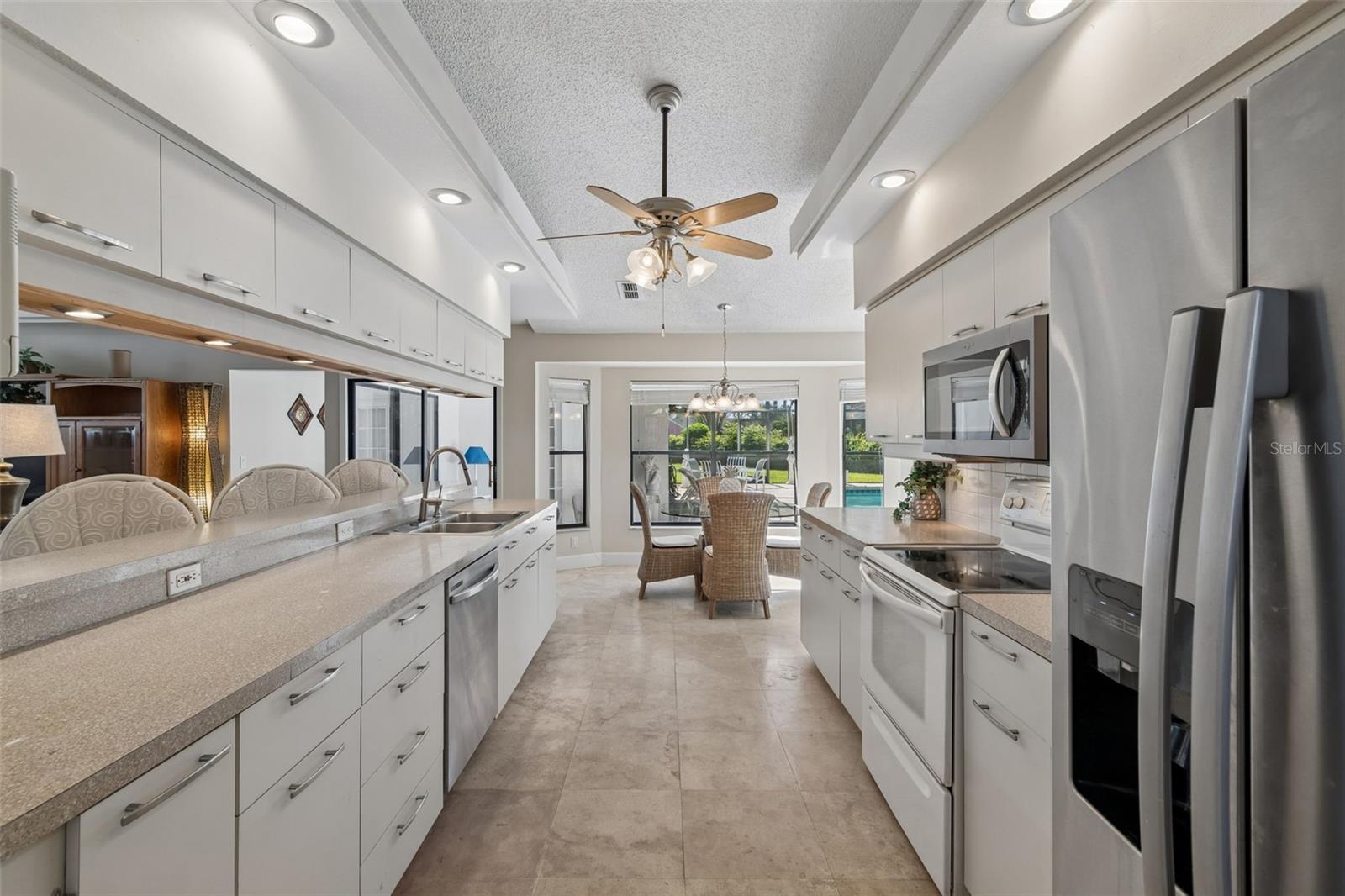 Image 18 of 74 For 13501 Glaze Brook Drive