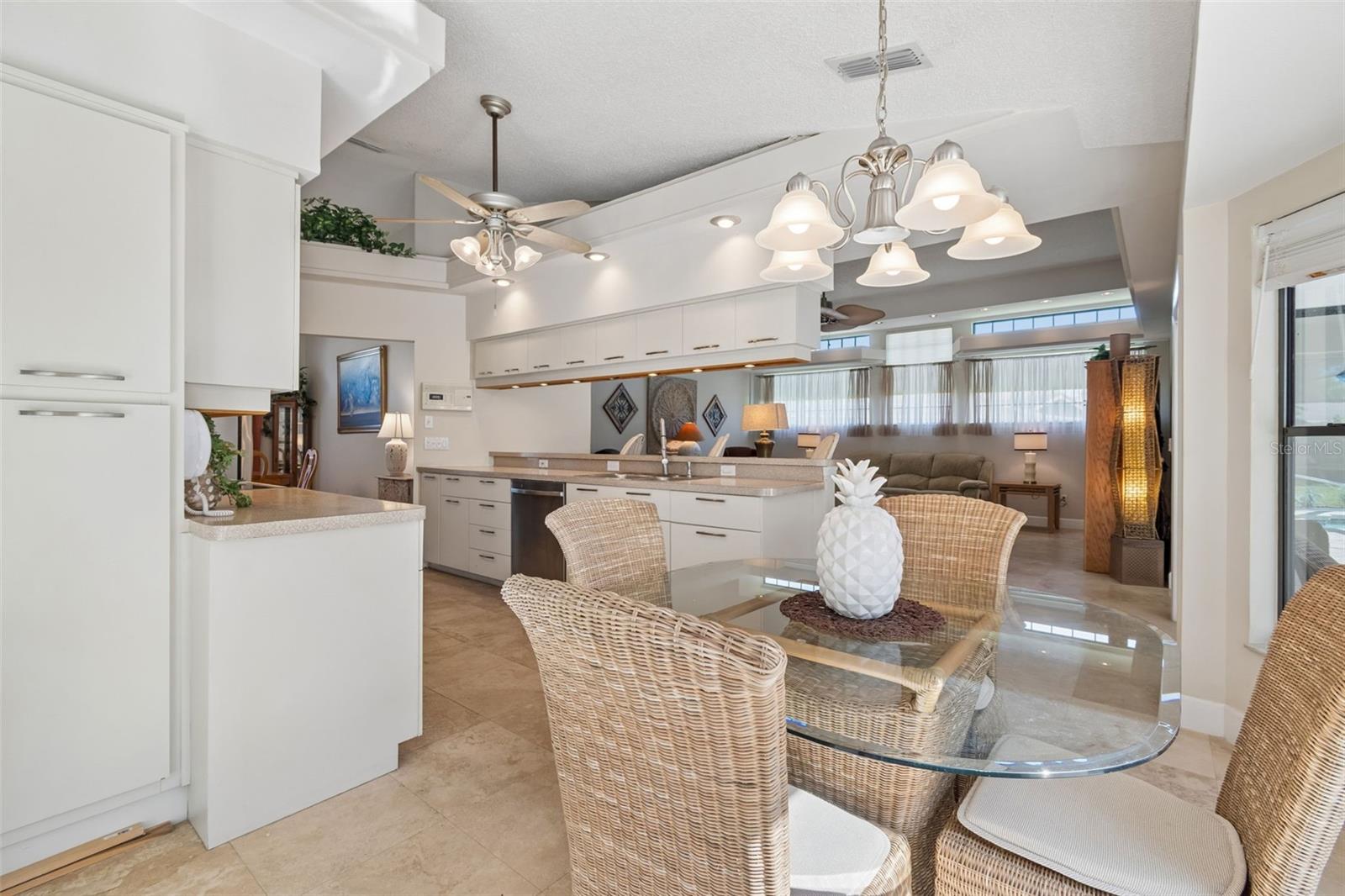 Image 27 of 74 For 13501 Glaze Brook Drive